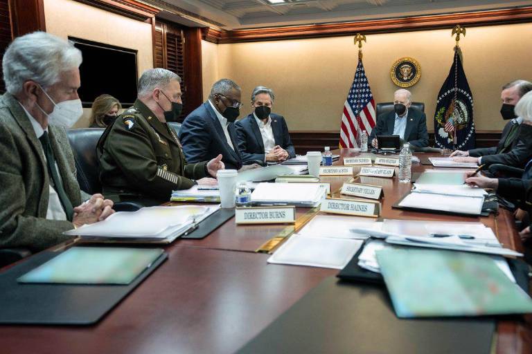 El Presidente de Ucrania busca reunirse con Putin para tratar de resolver la crisis