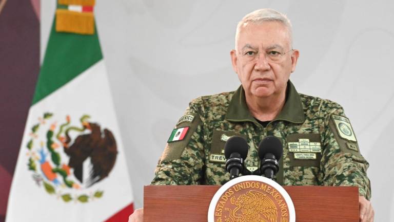 El Secretario de la Defensa Nacional General Ricardo Trevilla Trejo habla de los operativos contra drones en la frontera con Estados Unidos.