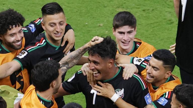 Luis Romo convierte las críticas en motivación y guía a México a la siguiente ronda.