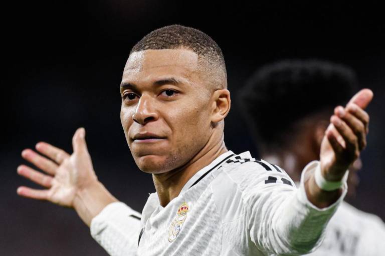 Mbappé, hospitalizado por gastroenteritis y baja ante Pachuca en el Mundial de Clubes