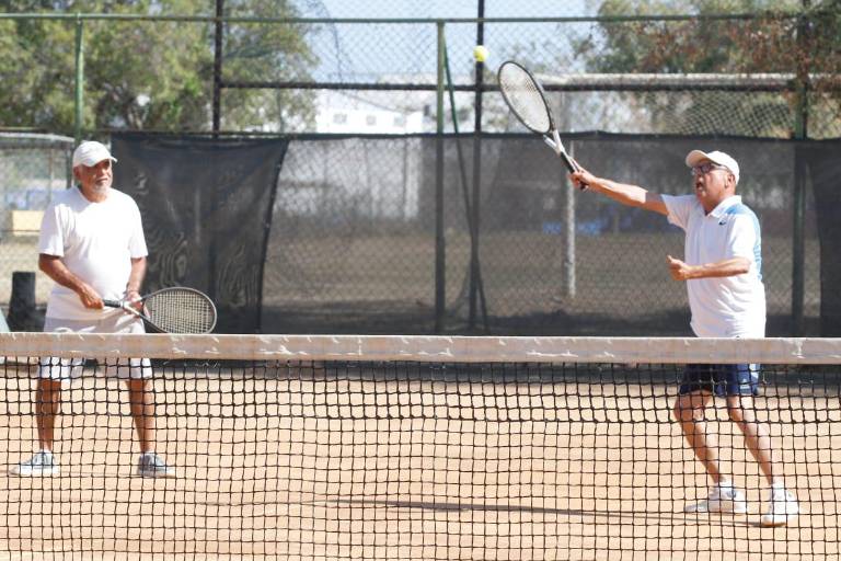 Se definen semifinalistas en el Torneo de 60 Años y Más del Muralla