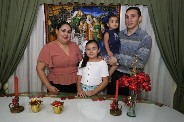 Basquetbolista Juan Carlos ‘Kobe’ Osuna despide el año en familia