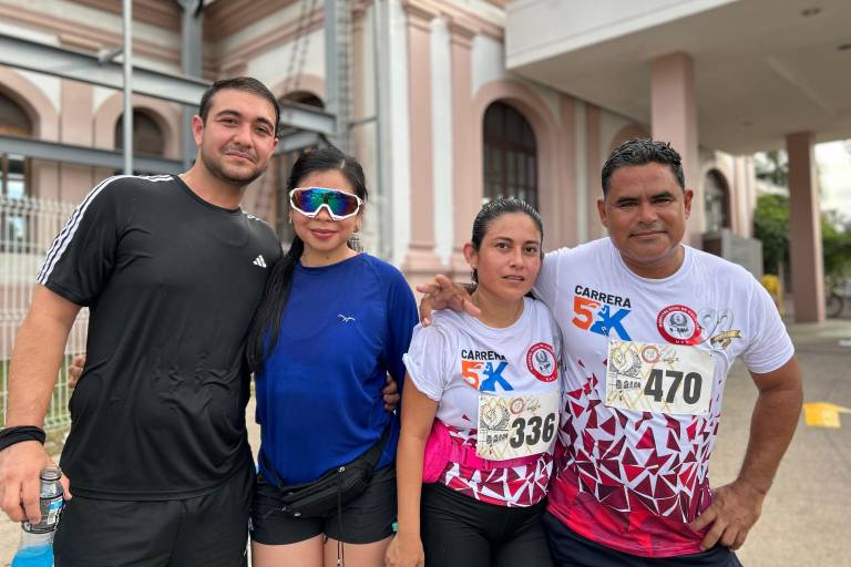 Corren para celebrar el 93 aniversario del Hospital Civil de Culiacán