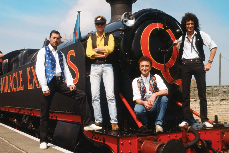 Podría Disney Music vender el catálogo musical de Queen por más de mil millones de dólares