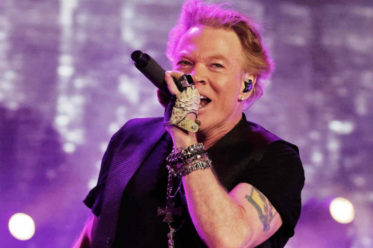 Demandan a Axl Rose por agresión sexual