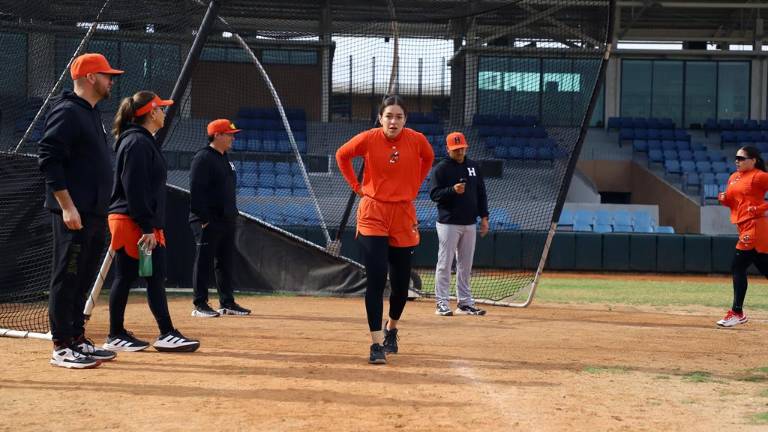 Naranjeros Softbol Femenil tuvo su primer día de pretemporada.