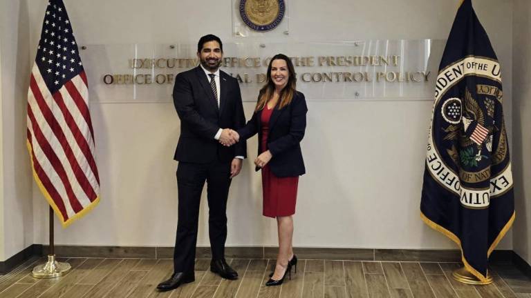 Roberto Lazzeri se reunió con Sara Carter, titular de la Oficina de Política Nacional para el Control de Drogas del Gobierno de EU.