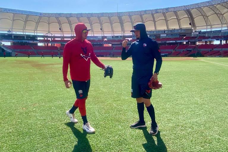 Estoy muy cómodo en Mazatlán, la afición me ha cobijado: Manuel Flores