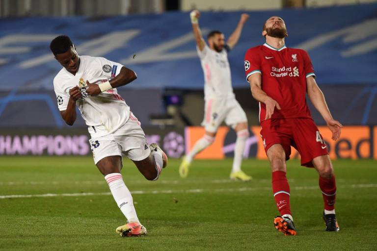 Vinicius anotó doblete y el Real Madrid venció al Liverpool
