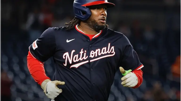 Josh Bell firmó por una temporada con el equipo de Minnesota.