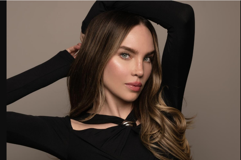 Protagoniza Belinda una campaña turística para Zacatlán de las Manzanas