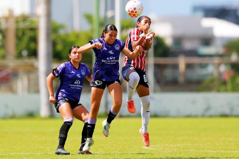 La Armería Femenil Sub 19 se enfrentó a Chivas