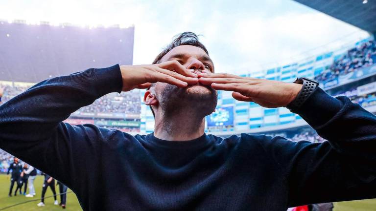 Nicolás Larcamón sale del Puebla.