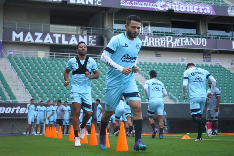 Mazatlán FC confirma al paraguayo Josué Colmán como nuevo refuerzo