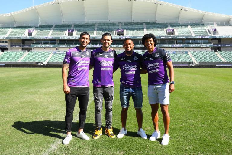 Mazatlán FC presenta a sus refuerzos para el Clausura 2022
