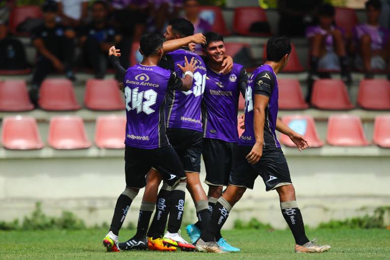 Mazatlán FC y Puebla se reparten triunfos en las categorías juveniles