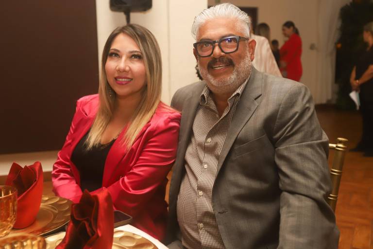 Reciben fundadores de Panamá, Ignacio Osuna y Olivia Vidaurri distinción en ‘Amores y Sabores 2023’