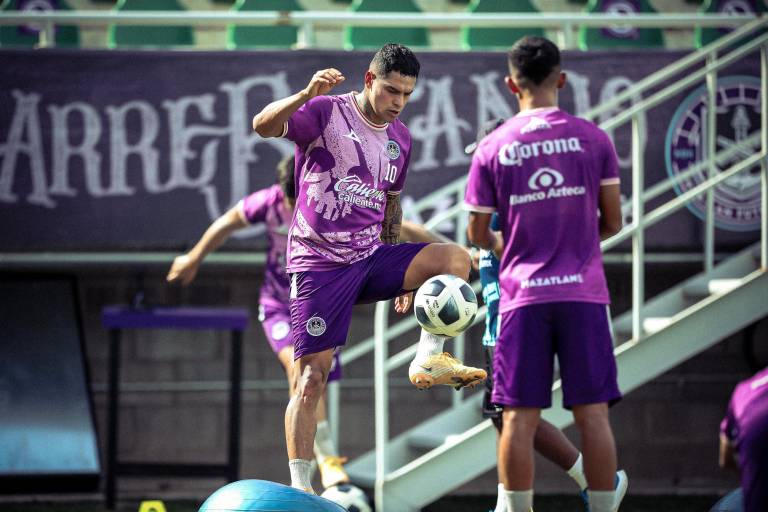 Mazatlán FC recibe con sensibles bajas este viernes al San Luis; ¿a qué horas y dónde verlo?