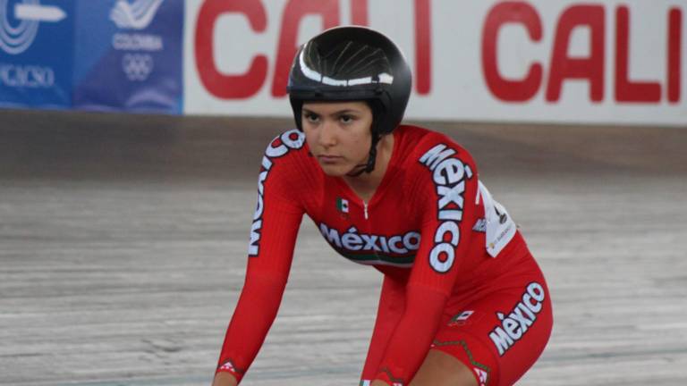 Yareli Salazar se pule para su histórica participación en el Tour de Francia Femenil 2022