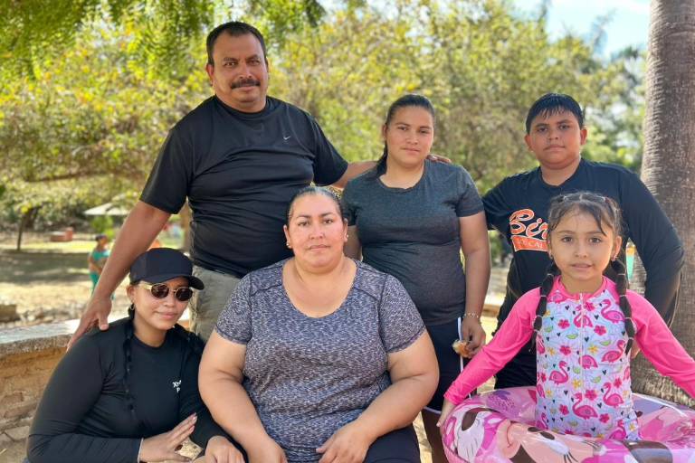 Disfrutan familias de últimos días vacacionales en Imala