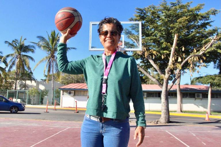 Venados Basketball reconocerá la labor y la trayectoria de Julieta López de la Peña en el baloncesto