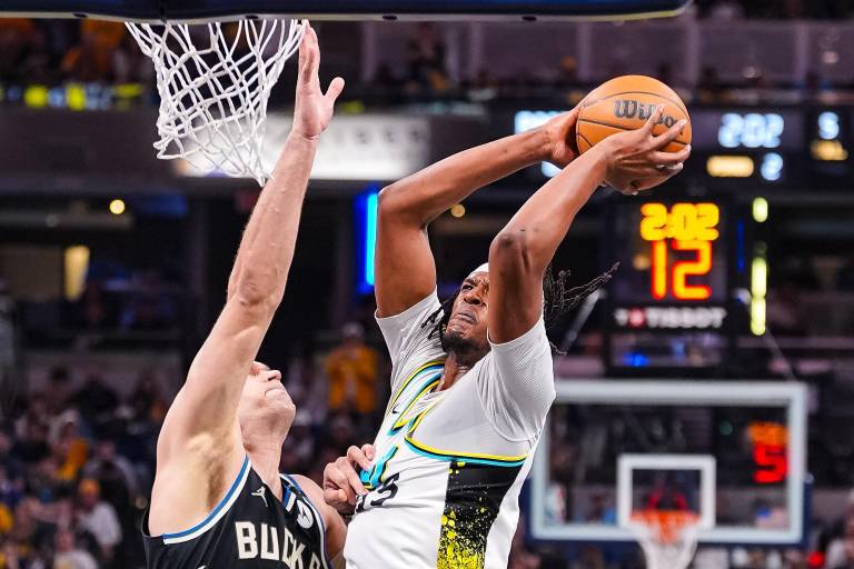 Pacers le repite la dosis a Bucks para aumentar ventaja en la postemporada