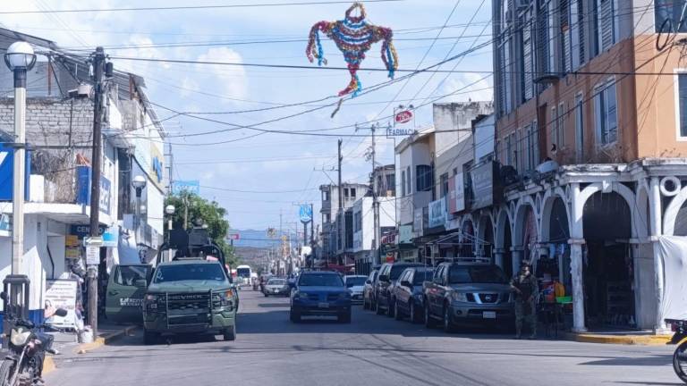 En Escuinapa se incrementó la presencia del Ejército, los cuales implementan operativos.