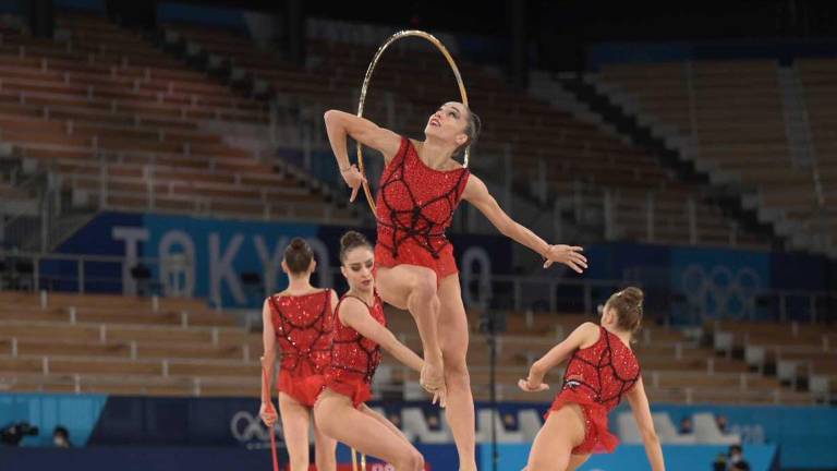 Bulgaria se cuelga histórico oro.