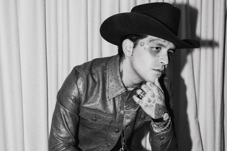 Busca Christian Nodal conquistar la Plaza de Toros México