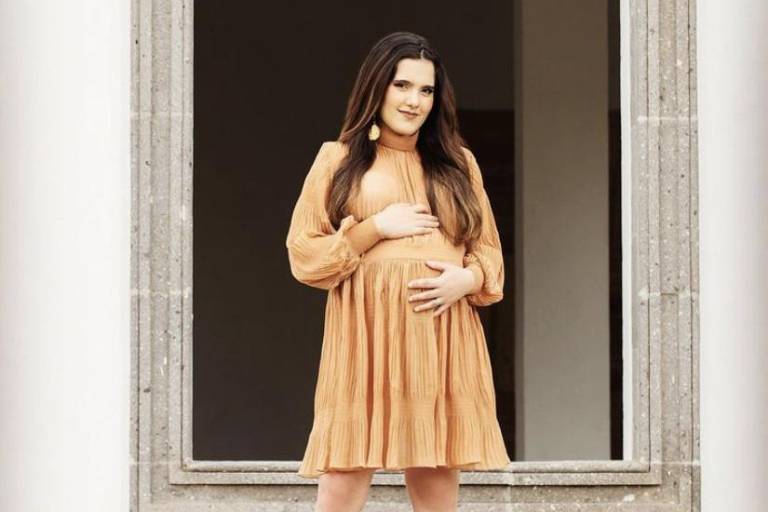 Camila Fernández comparte divertido video luciendo su embarazo