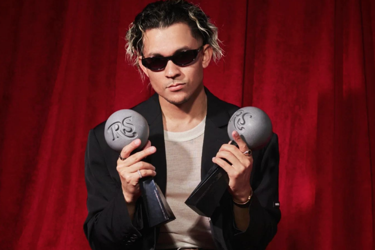 Arrasa Natalia Lafourcade en los Premios Rolling Stone En Español