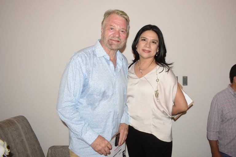 Conocen sobre la historia de la izquierda en México