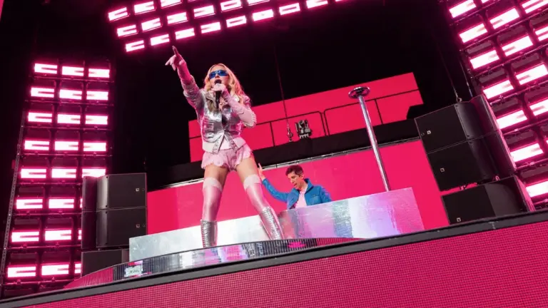 Madonna conquista Times Square.
