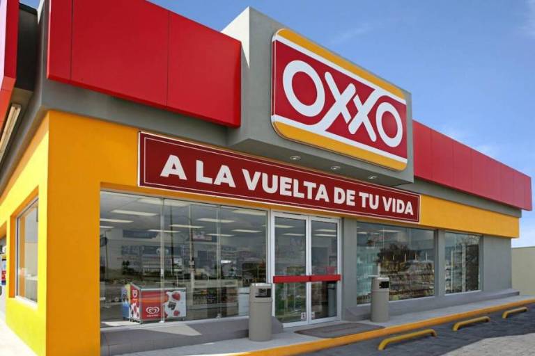 Tiendas y gasolineras Oxxo reanudan operaciones en Nuevo Laredo; instalarán botones de pánico