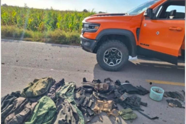 Elementos del Ejército Mexicano aseguraron una camioneta y armamento tras un enfrentamiento con civiles armados en El Molino.