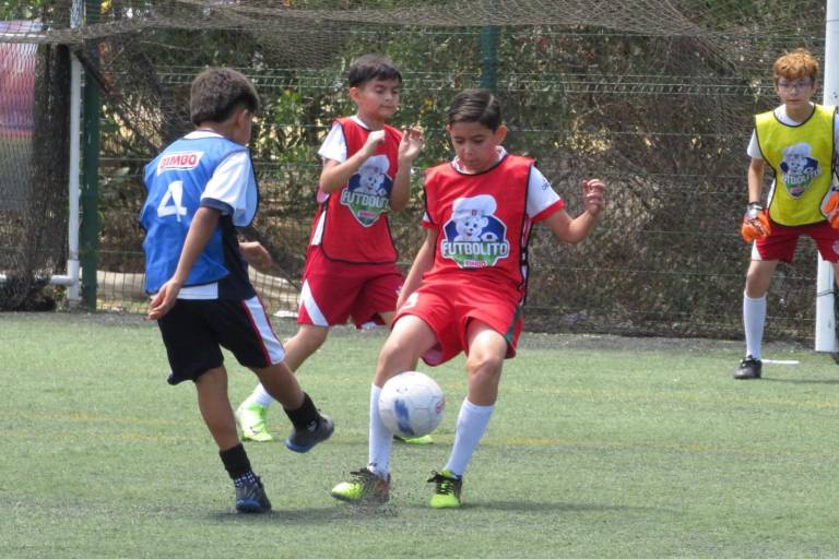 Avanza Primaria Flores Magón en Futbolito Bimbo 2025
