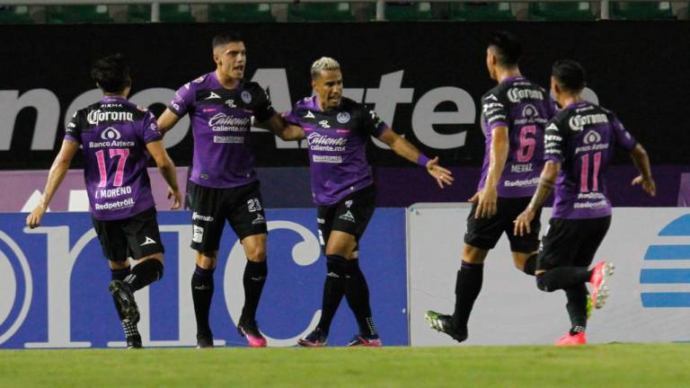 Mazatlán FC se cansa de fallar, pero logra vencer por la mínima al sublíder Atlas