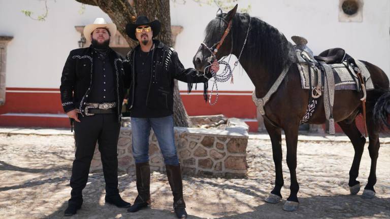 El Fantasma y Pepe Aguilar