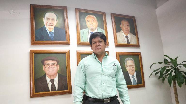 Alberto Ramírez, coordinador del Grupo Andart, invita a la exposición que se realizará el próximo viernes 21 de octubre en la Galería Ángela Peralta.