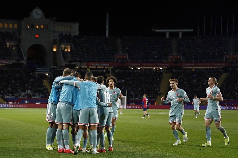Atlético remonta en Montjuic y asesta golpe crucial al Barcelona en LaLiga