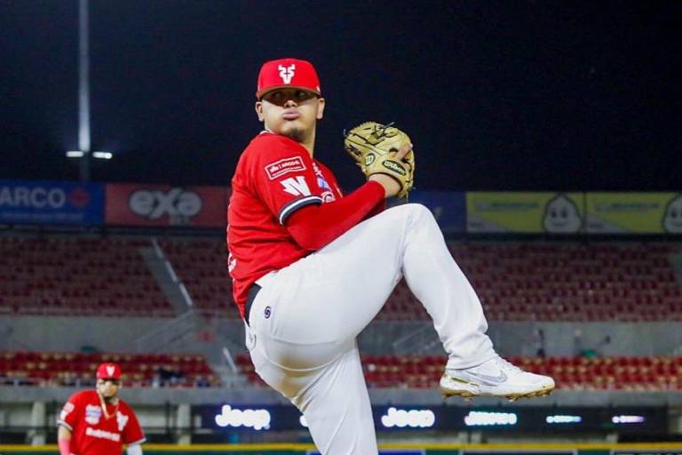 Édgar Torres va por su consolidación en la Liga Mexicana de Beisbol