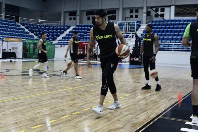 Siempre hay que soñar en grande: Omar Miramontes, jugador de Venados Basketball