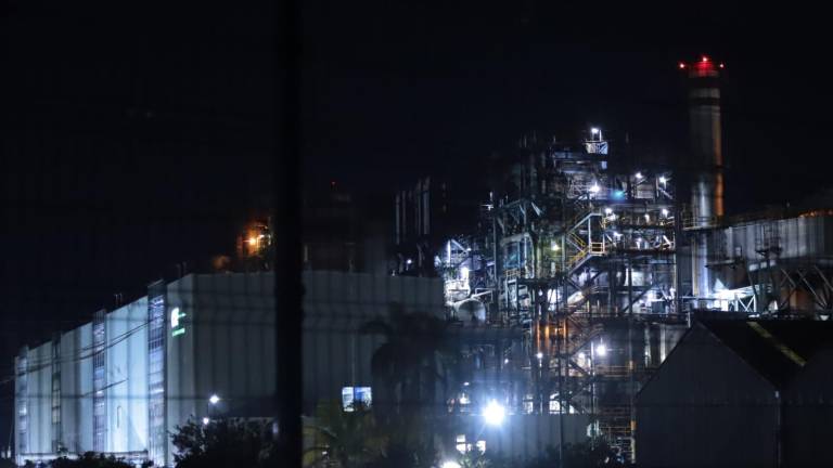 El accidente lo sufrieron dos empleados de una empresa dedicada al mantenimiento e instalación de elevadores.