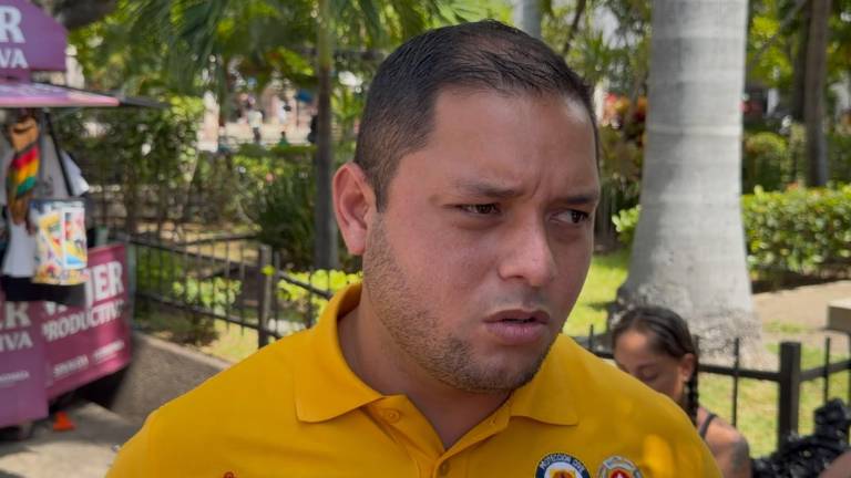 La Coordinación de Protección Civil de Mazatlán mantiene un monitoreo permanente de las condiciones meteorológicas en coordinación con autoridades municipales y estatales.