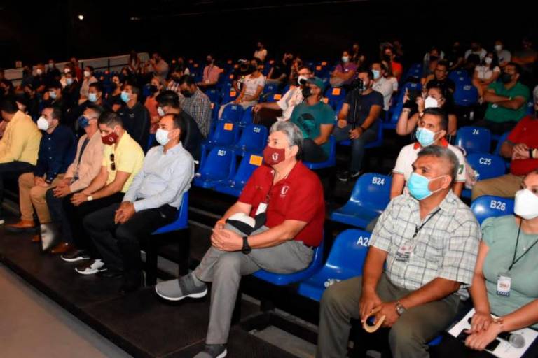 Realizan con éxito Congreso de Medicina del Deporte UAS