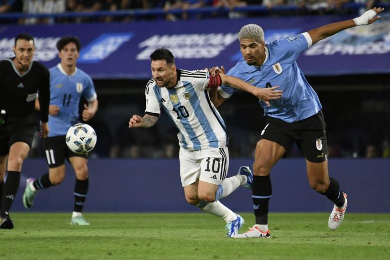 Argentina pierde ante Uruguay en La Bombonera