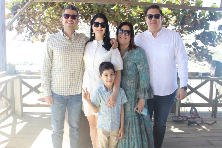 Claudia Valdez y Hugo Urías son marido y mujer