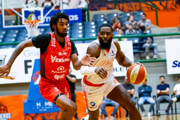 Venados Basketball cae y pierde buen paso ante Pioneros en Los Mochis