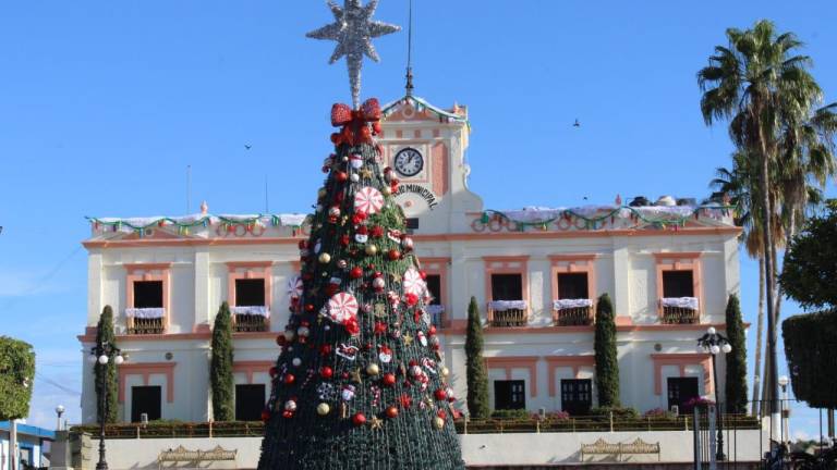 El encendido del árbol navideño será uno de los eventos que se realizará en la cabecera municipal de Rosario esta semana.
