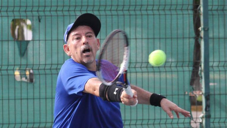 Víctor Vázquez suma valioso triunfo en el Escalera Garley Tennis Tour